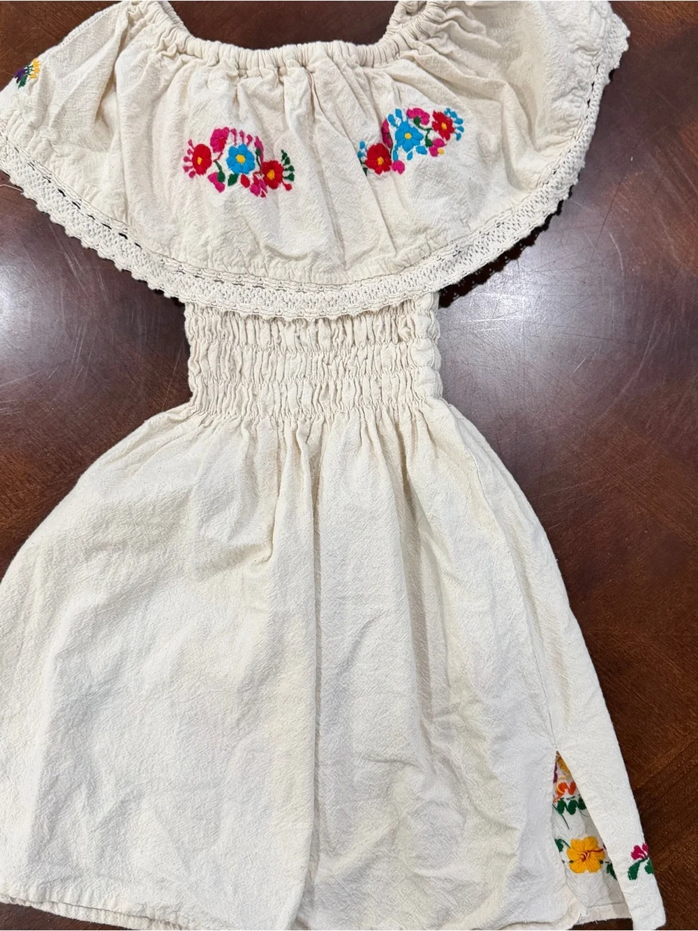 White Mexican Oaxaca Girl's Floral Dress Embroidery Sz 6-6X